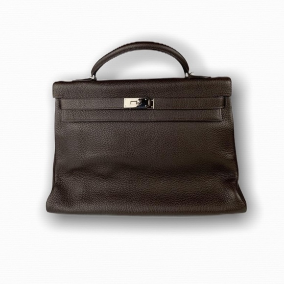 Hermes Handbags - Hermès Kelly 35 Like New - plastic still on metal (sold)